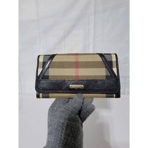 Authentic Burberry House Check Fabric and Leather Leighton Continental W…